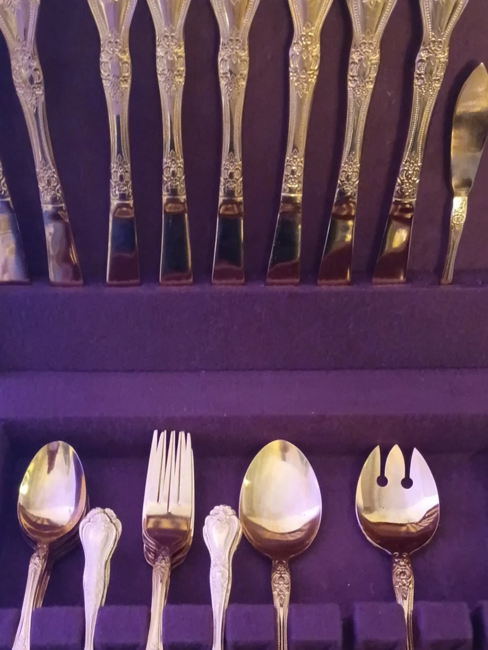 Gold-Tone Ornate Flatware Set - Elegant Serving Spoons and Forks